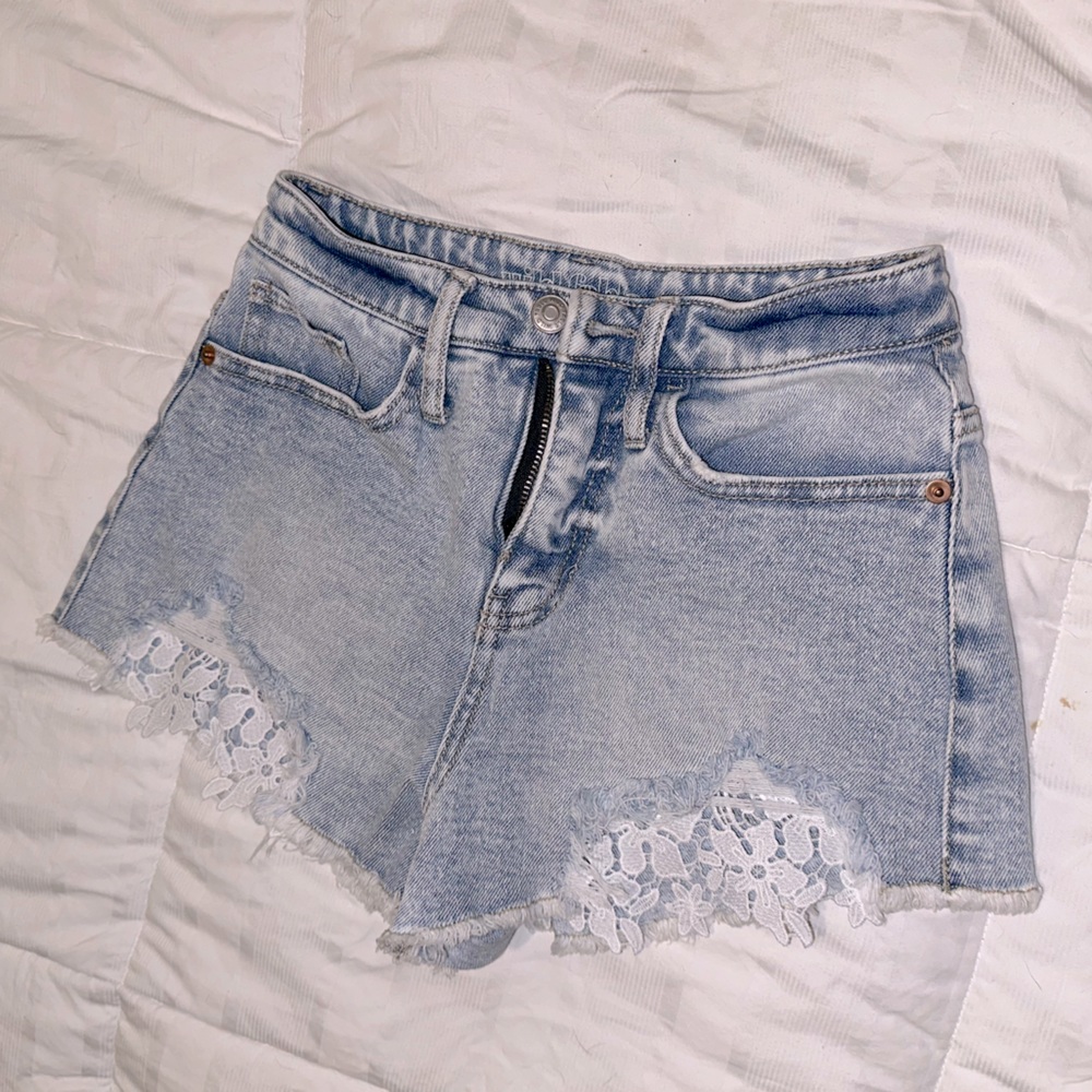 High rise Jean Short